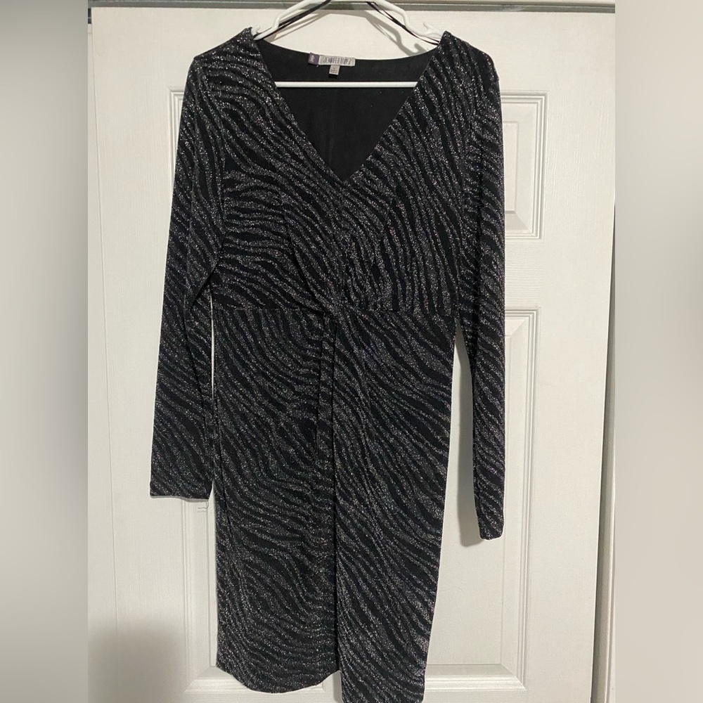 Beautiful black holiday sparkle party dress! Jennifer Lopez large.